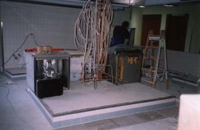 Referenzen EMB Montage Kueche - 01.JPG (18236 Byte)